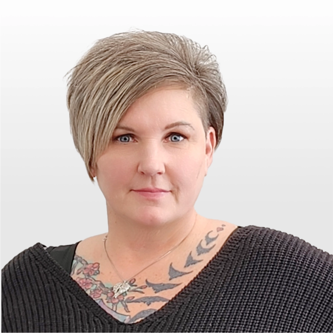 A photograph of Jennifer Robinson